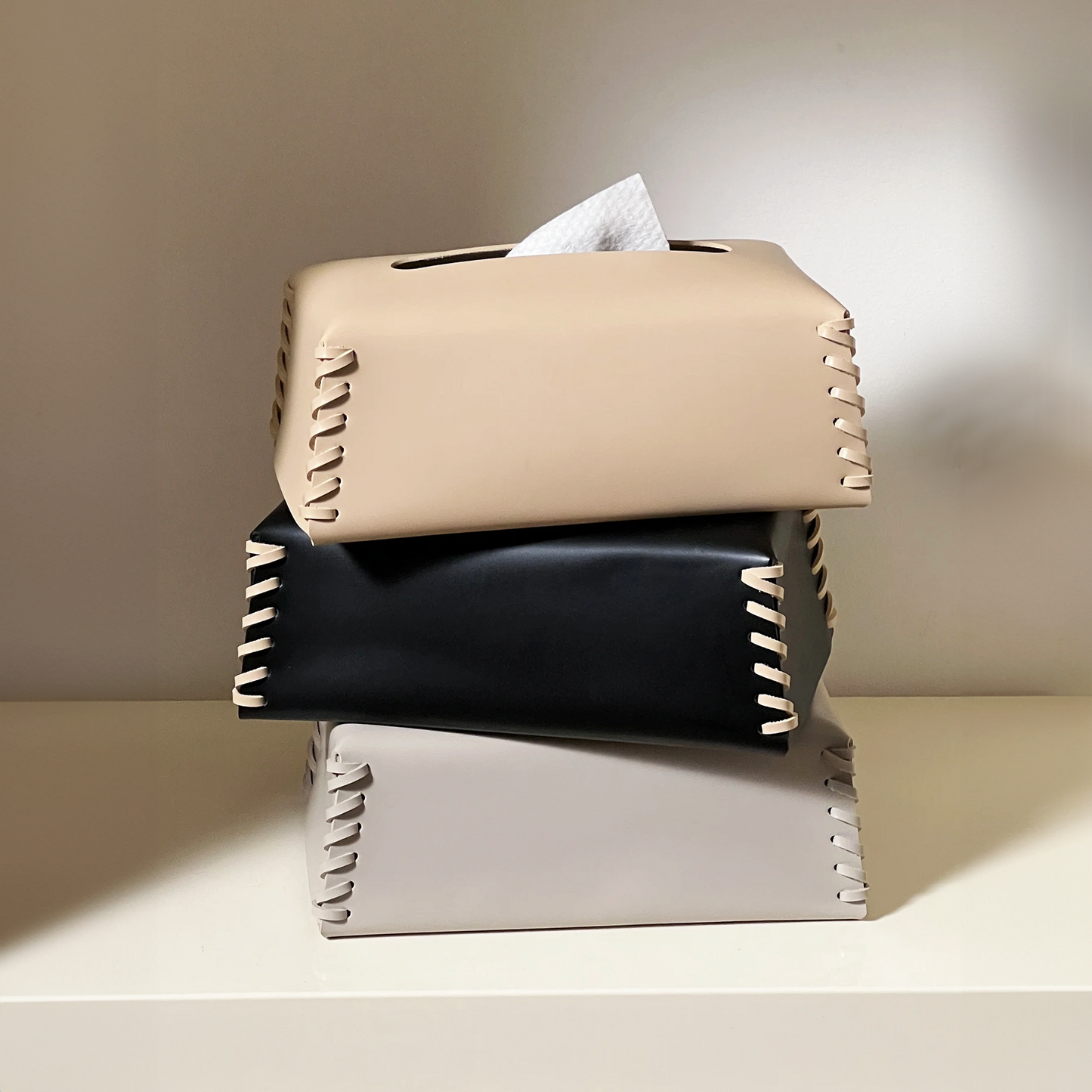 Avence Pure™ Leather Tissue Box